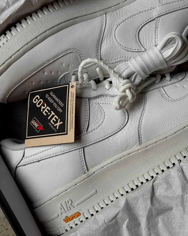 Nike Air Force 1 '07 LX *Vibram*