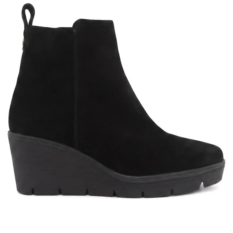 Memento Leather Wedge Heel Ankle Boots - MEMENTO / 329 837 - Black Suede