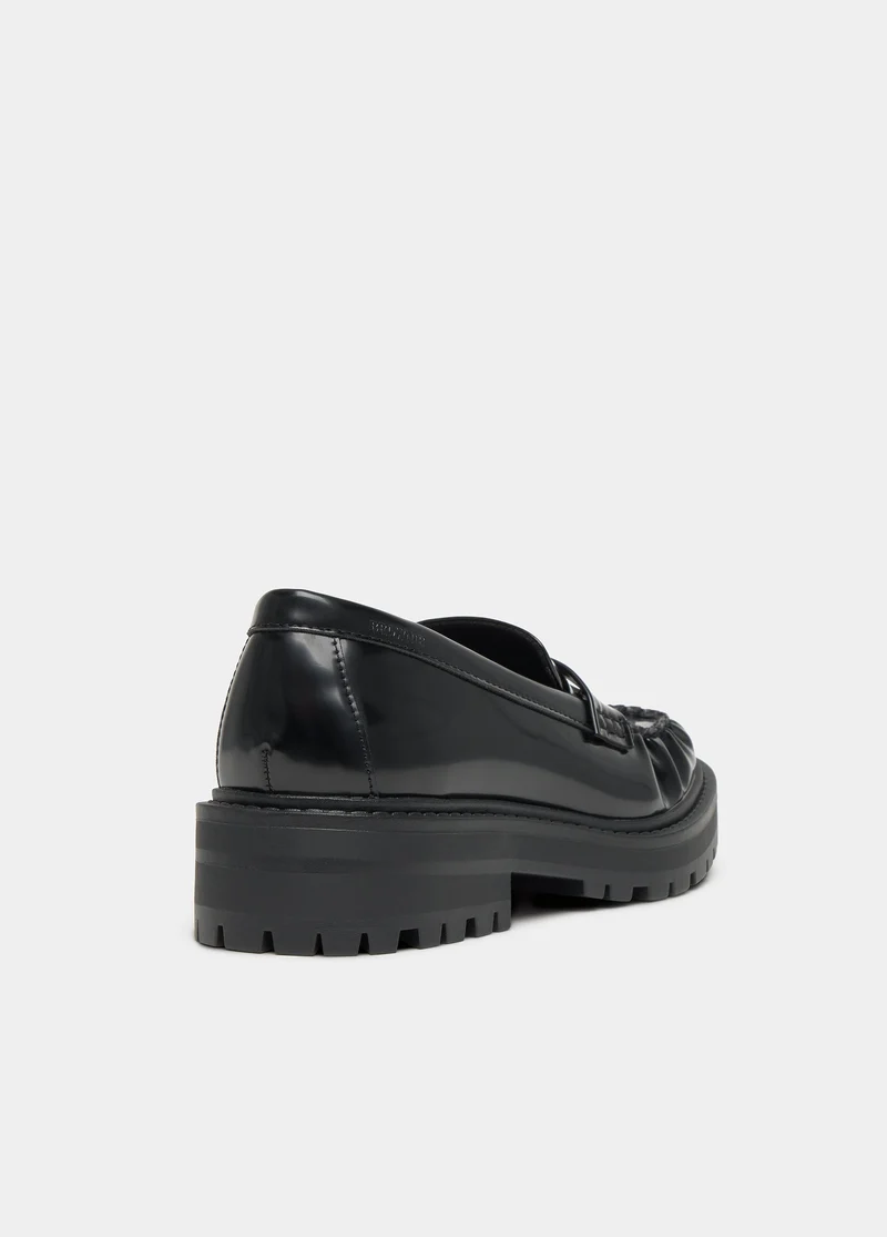Gathered loafer with star detail