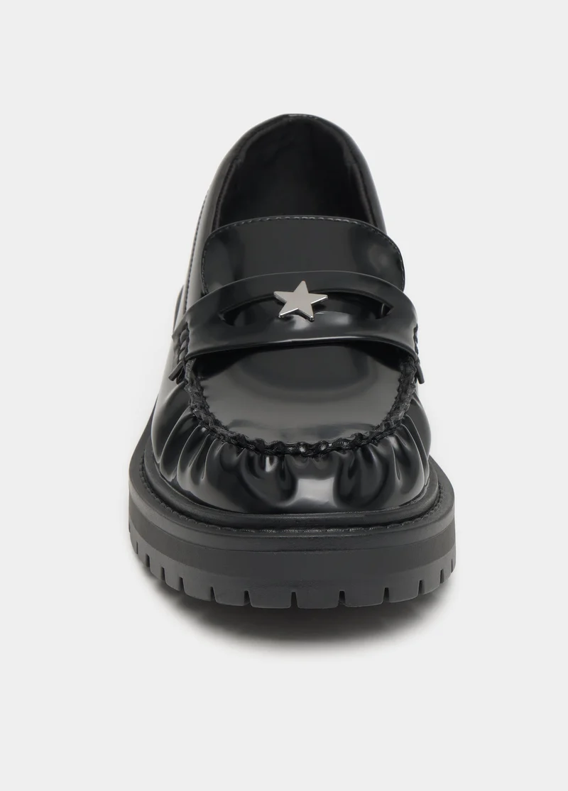 Gathered loafer with star detail