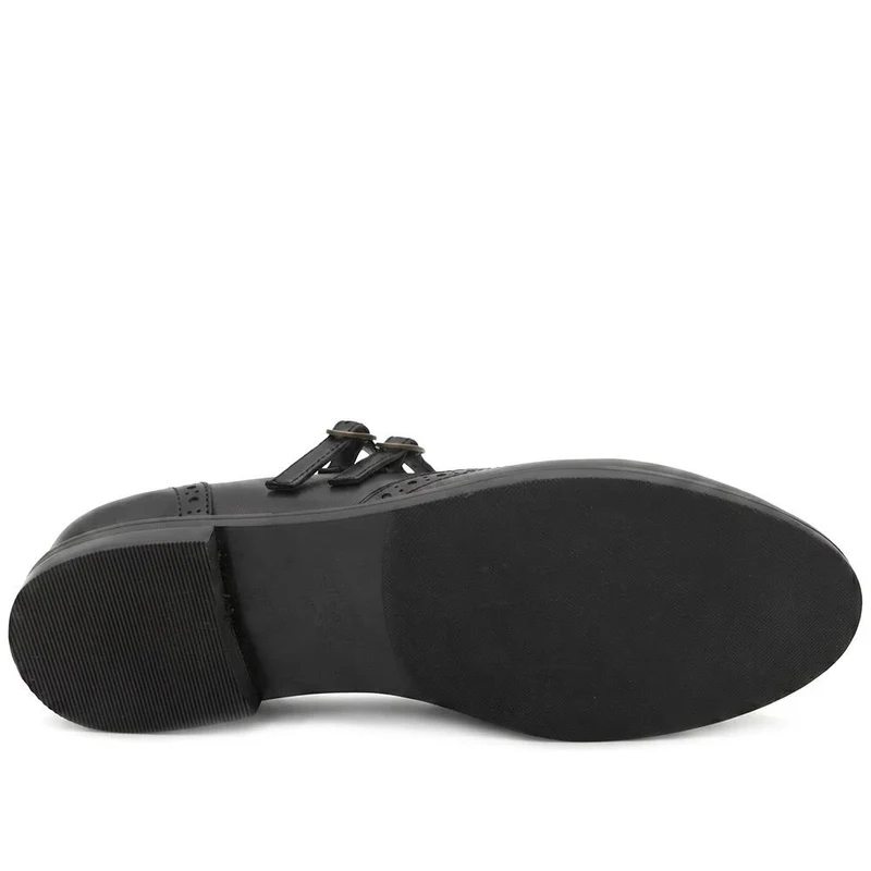 Sansa Leather Mary Janes With Brogue Detailing - SANSA / 329 916 - Black