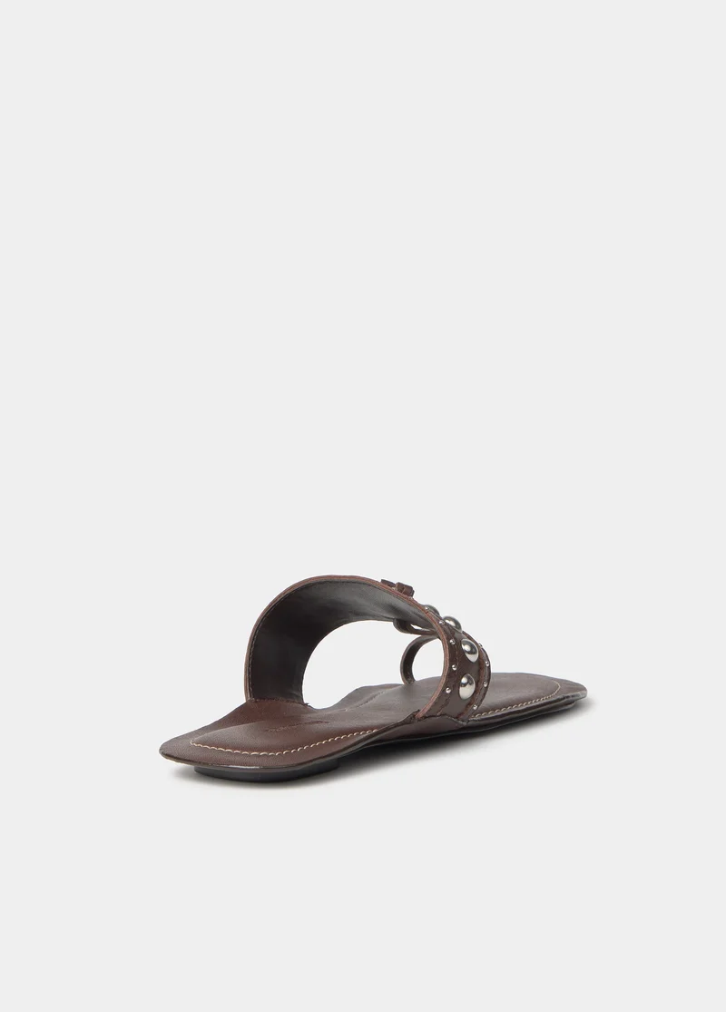 Flat stud sandals