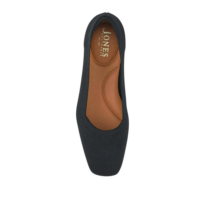 Olenka Casual Box-Toe Pumps - OLENKA / 327 850 - Black