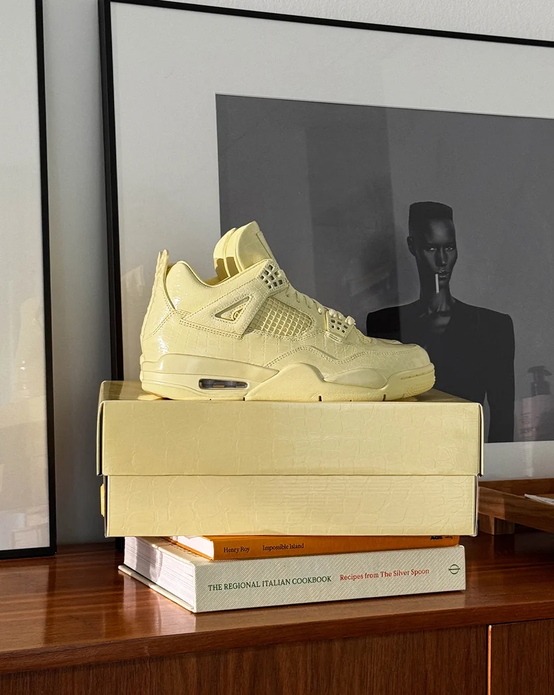 Nike x J Balvin Air Jordan 4 Retro *Lemonade*