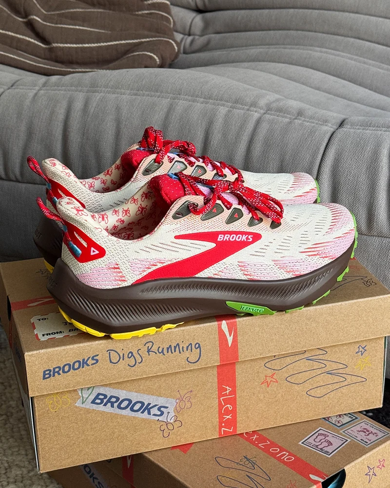 Brooks x Alex Zono Ghost Trail