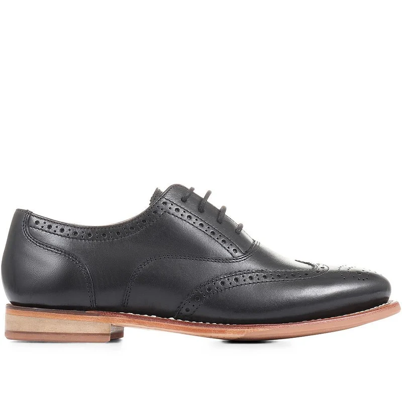 Kassandra Goodyear Welted Leather Brogues - KASSANDRA / 322 781 - Black