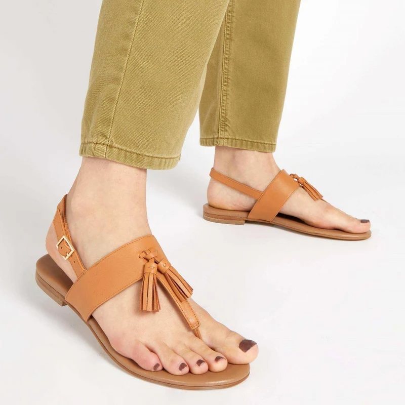 Lizabeth Leather Thong Sandals - LIZABETH / 323 350 - Tan