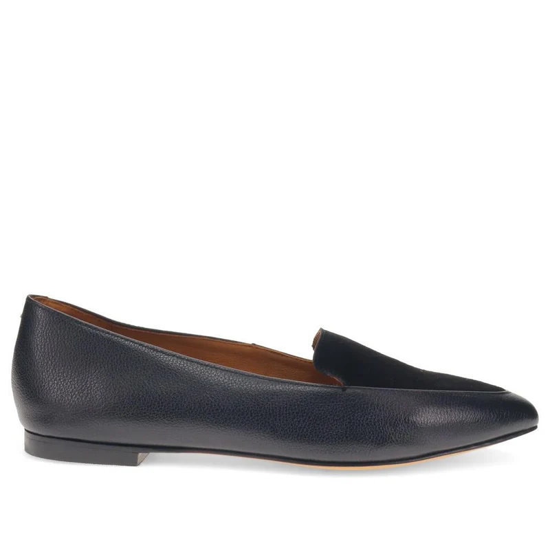 Sicily Leather Slip-On Shoes - SICILY / 326 204 - Black