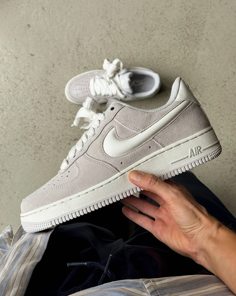 Nike Air Force 1 '07 LV8