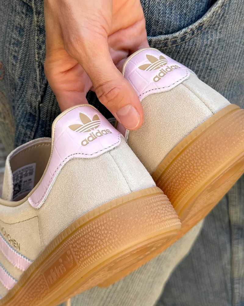 Adidas München W