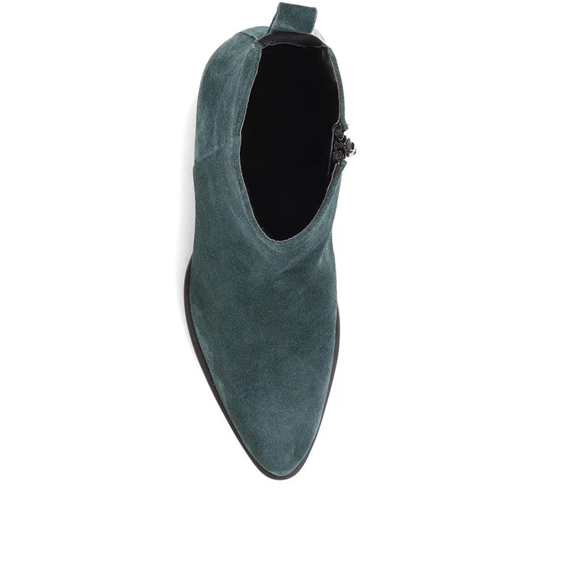 Caileigh Suede Western Boots - CAILEIGH / 322 541 - Green