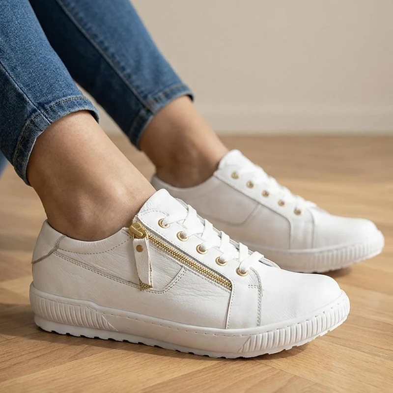 Padova Wide-Fit Leather Trainers - PADOVAWIDE / 326 787 - White