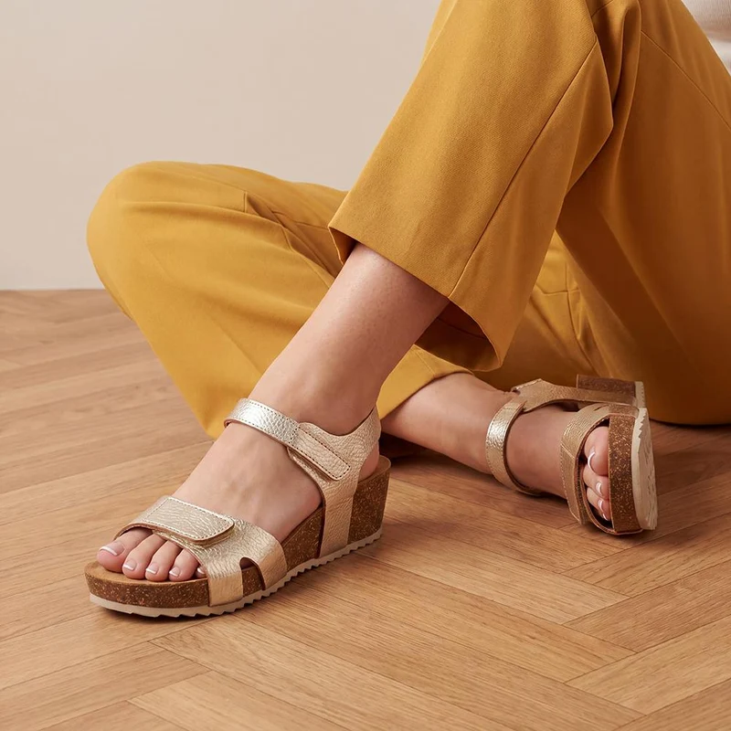 Joanie Leather Sandals - JOANIE / 325 288 - Gold