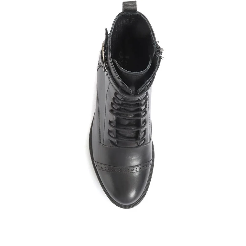 Madie Heeled Leather Ankle Boots - MADIE / 320 433 - Black
