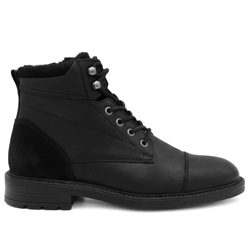 Dusseldorf Leather Lace-Up Boots - DUSSELDORF / 323 686 - Black