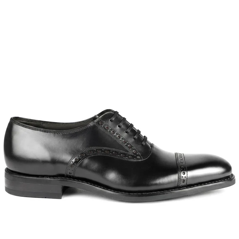 Loake Kellar Wide Fit Leather Brogues - LOA44501 / 330 535 - Black Leather