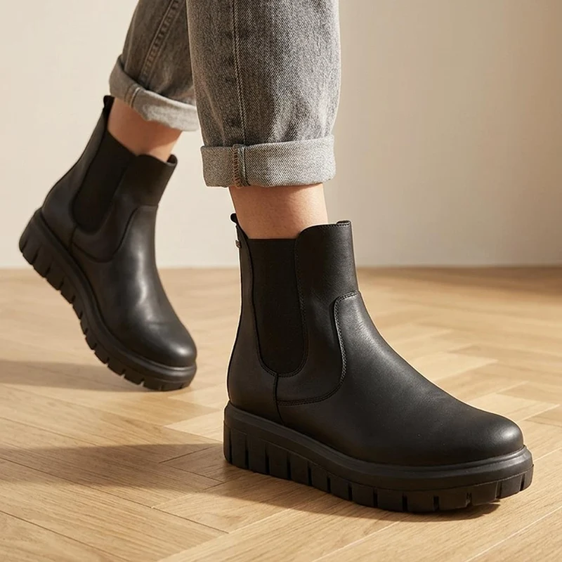 Marbella Leather Platform Heel Ankle Boots - MARBELLA / 330 144 - Black