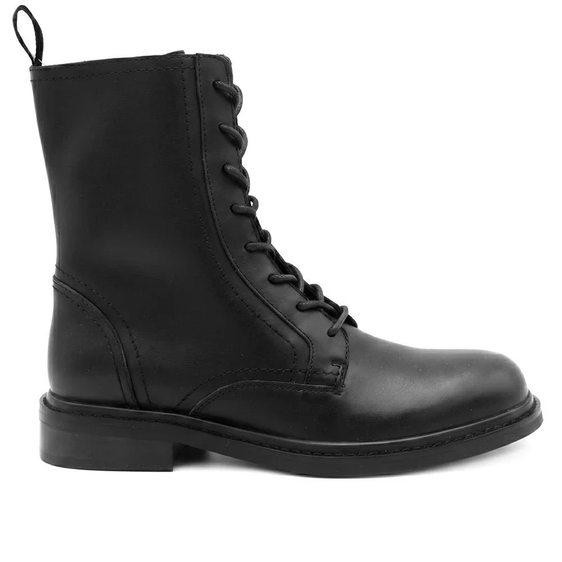 Lissa Leather Ankle Boots - LISSA / 330 088