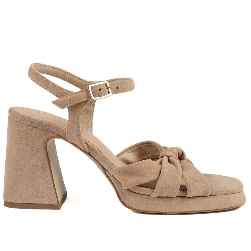 Gloriana Block Heel Leather Buckled Sandals - GLORIANA / 328 979 - Sand Suede