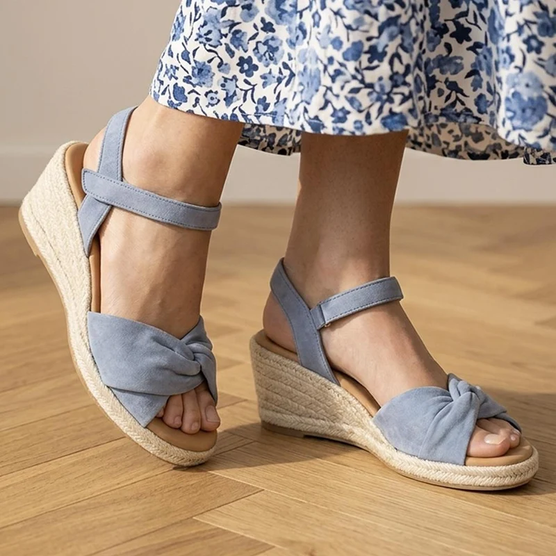 Moon Gabor Leather Wedge-Heel Espadrilles - GAB41505 / 326 987 - Pale Blue