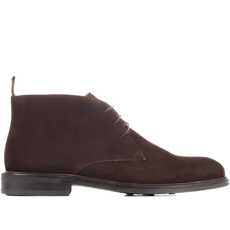 Deacon Suede Chukka Boots - DEACON / 319 224 - Brown Suede