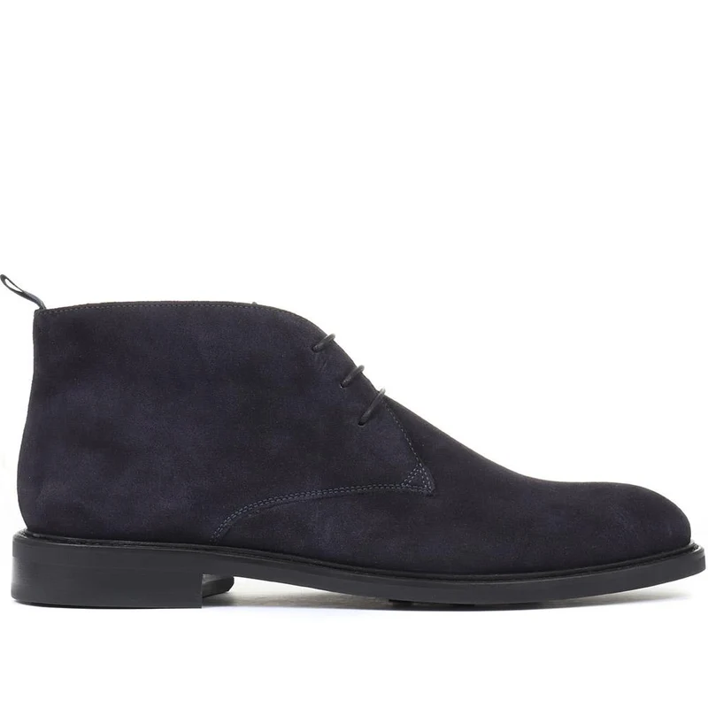 Deacon Suede Chukka Boots - DEACON / 319 224 - Navy Suede