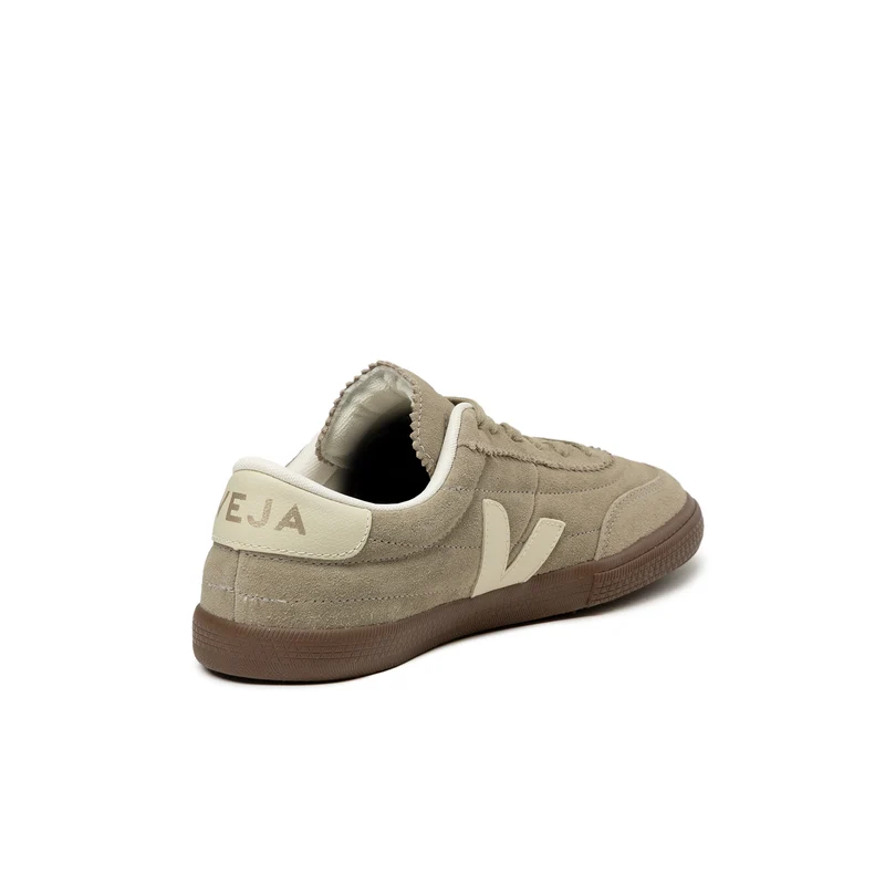 Veja Panenka W *Suede*