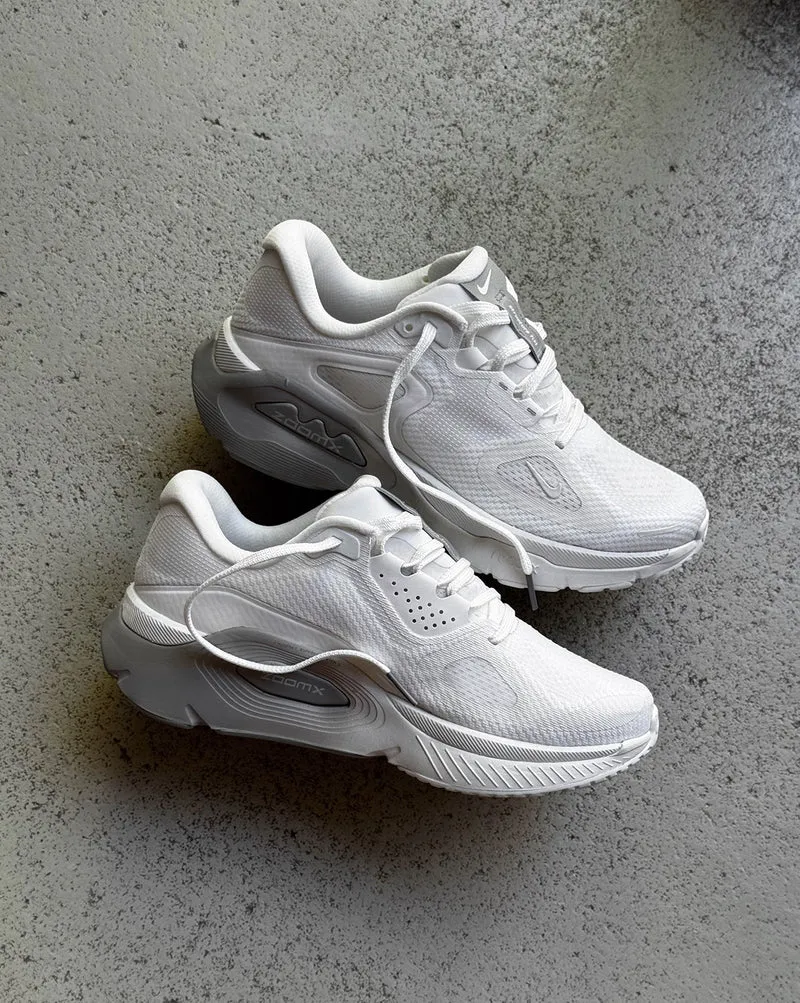 Nike Structure Plus QS