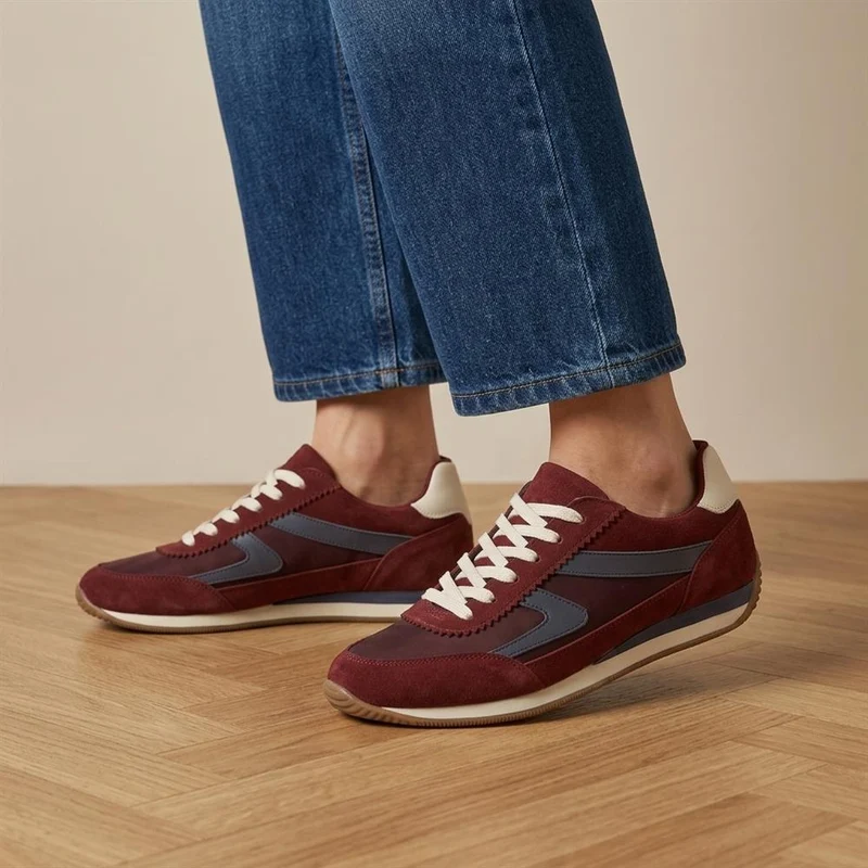 Aeries Leather Lace Up Trainers - AERIES / 329 809 - Burgundy