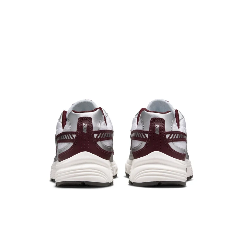NIKE WMNS Initiator Damen Sneaker mit atmungsaktivem Obermaterial