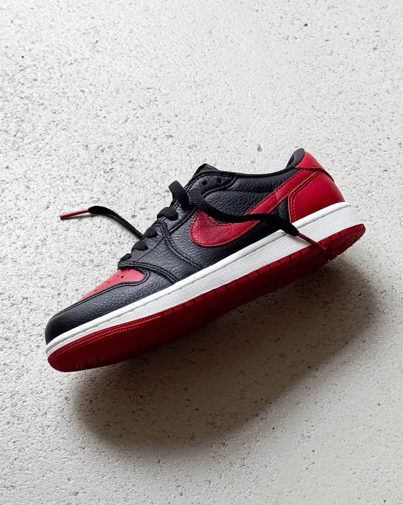 Nike Air Jordan 1 Retro Low OG *Banned*