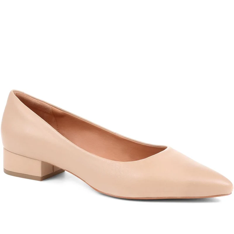Sunstone Leather Court Shoes - SUNSTONE / 323 599 - Beige