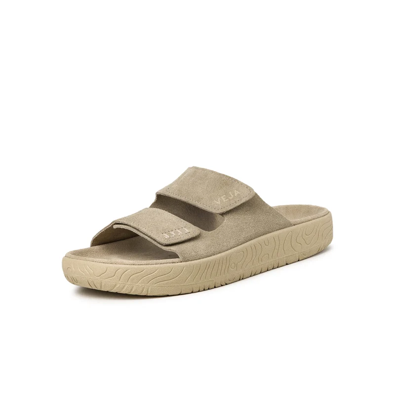 Veja Etna Suede