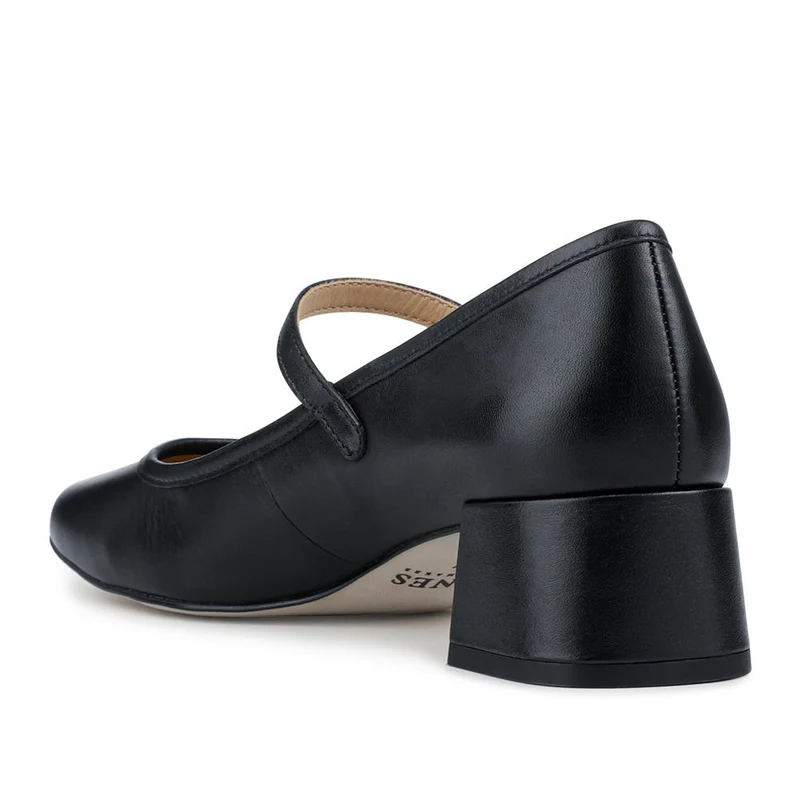 Xabrina Patent Leather Mary Janes - XABRINA / 328 255 - Black Leather