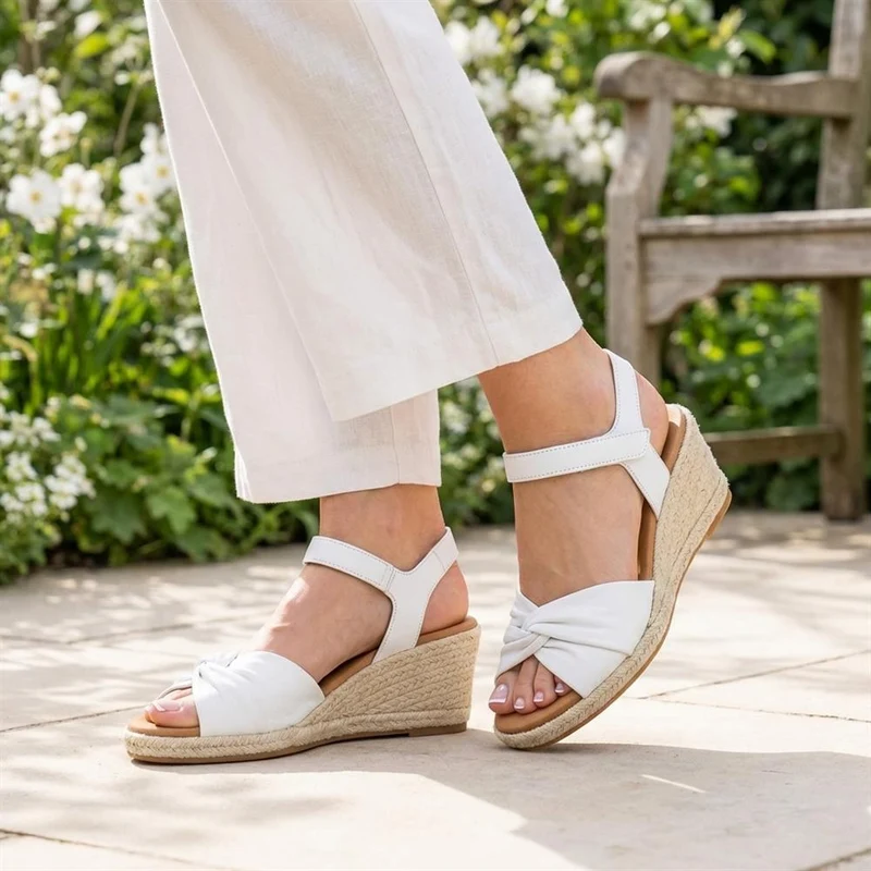 Moon Gabor Leather Wedge-Heel Espadrilles - GAB41505 / 326 987 - White