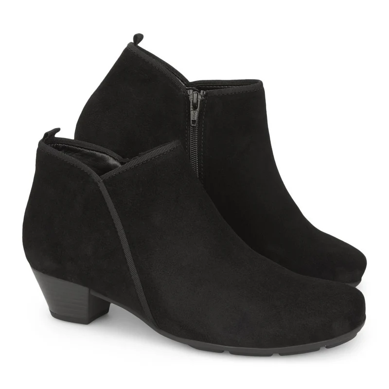 Trudy Wide Fit Leather Ankle Boots - GAB28511 / 313 151 - Black Suede