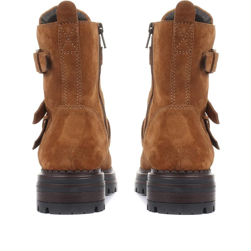 Casimira Buckle Biker Boots - CASIMIRA / 320 549 - Sand Suede