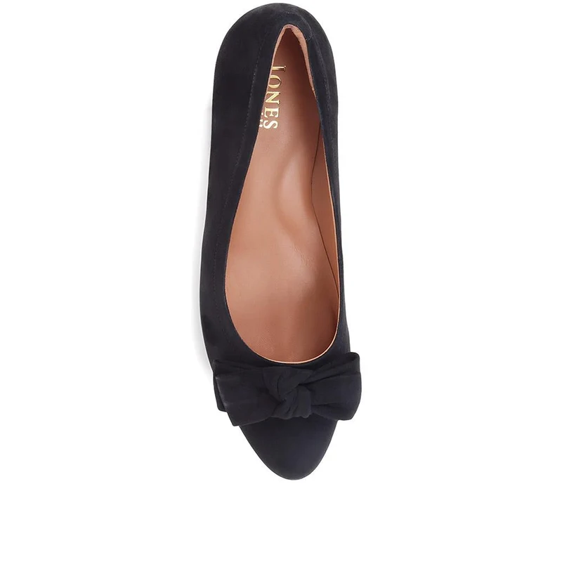 Zelda Bow Detail Court Shoes - ZELDA / 323 596 - Black