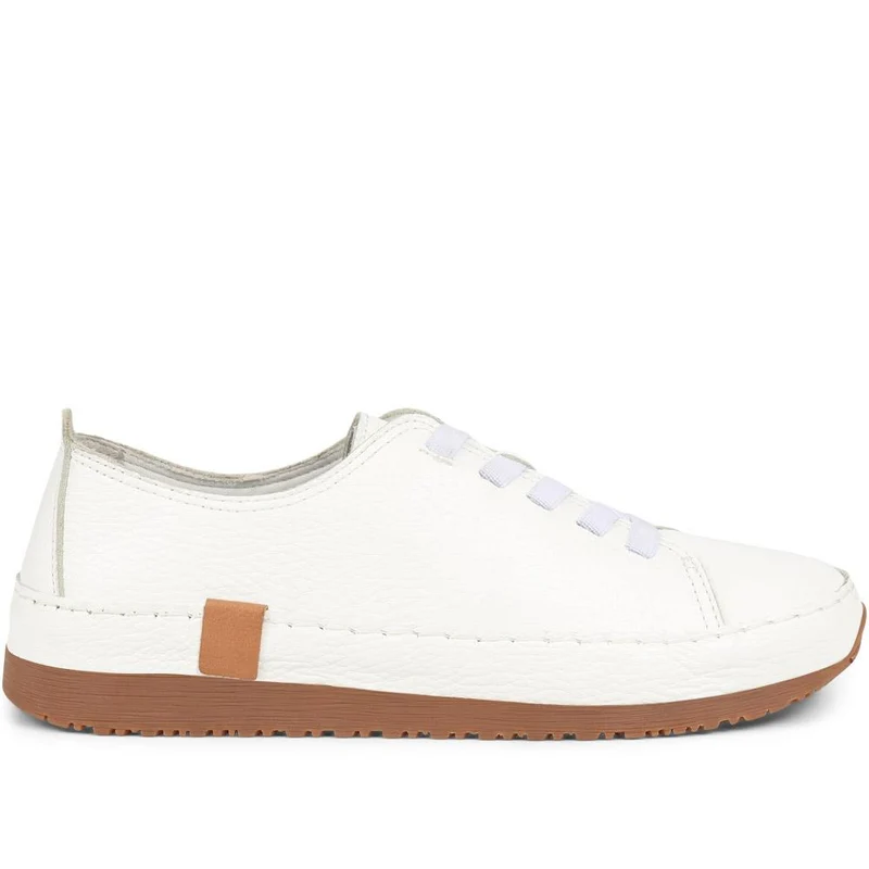 Amarilla Lace-Up Trainers - AMARILLA / 325 235 - White