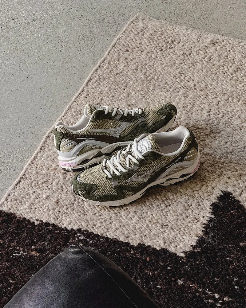 Mizuno Wave Rider 10