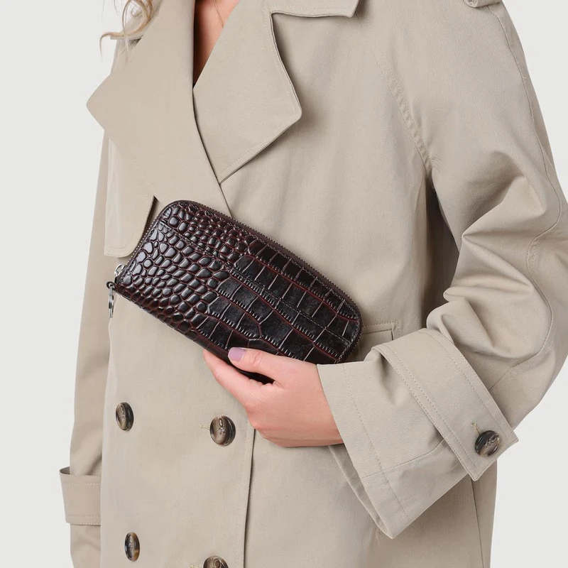 Windflower Croc-Patterned Leather Wallet - WINDFLOWER / 328 539 - Chocolate Croc