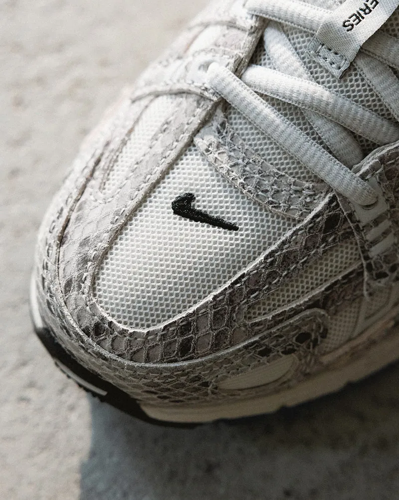 Nike Nike Wmns P-6000 SE *Snakeskin*