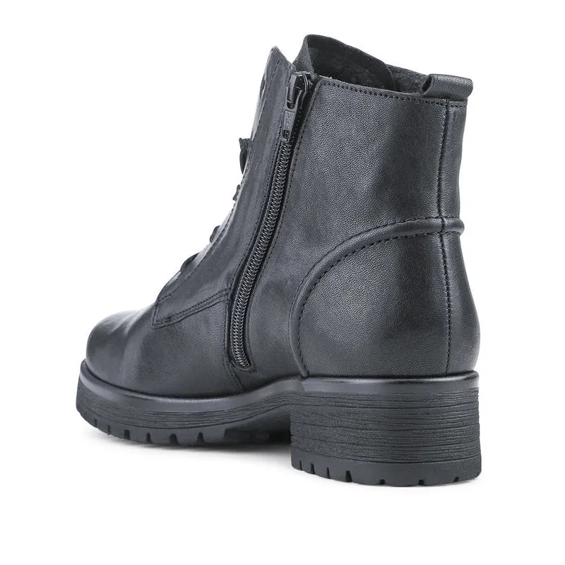 Zumba Gabor Wide Fit Leather Ankle Boots - GAB42524 / 328 172 - Black