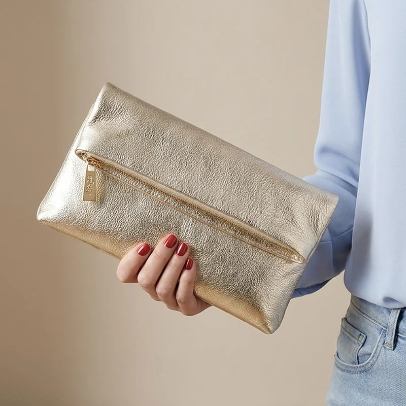 Wylie Fold-Over Clutch Bag - WYLIE / 323 893 - Gold