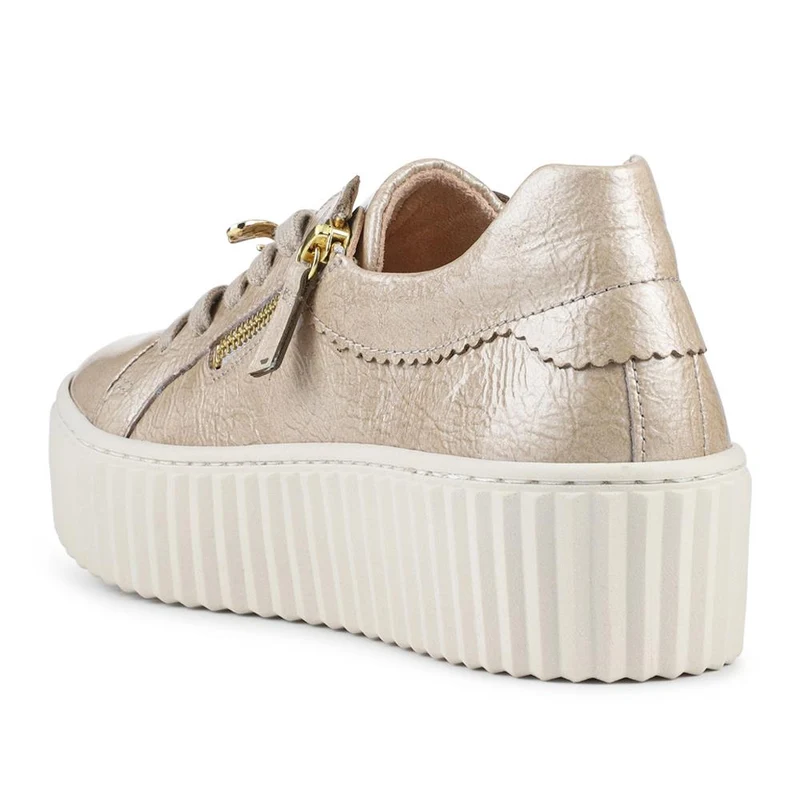 Dotcom Leather Platform Trainers With Bee Brooch - GAB42506 / 327 745 - Gold