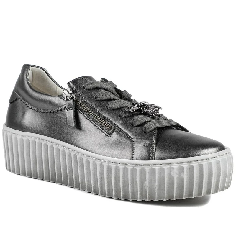 Dotcom Leather Platform Trainers With Bee Brooch - GAB42506 / 327 745 - Metallic