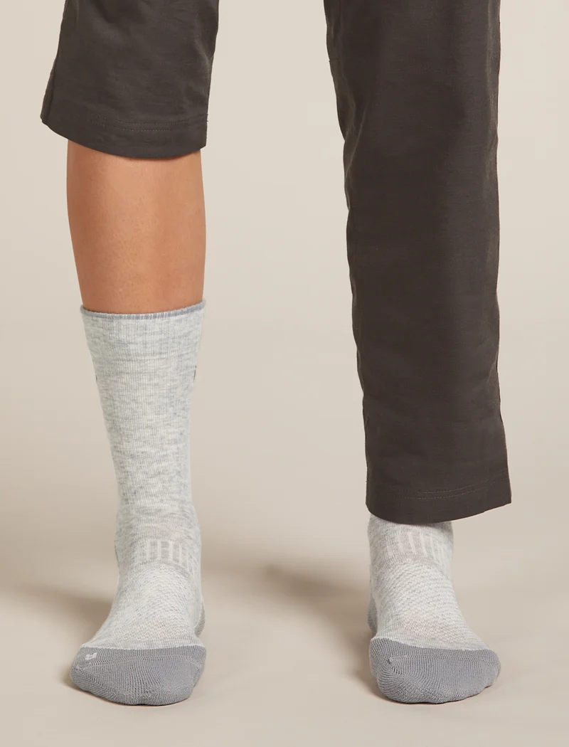 ICEBREAKER Women Merino Hike+ Light Crew Wandersocken