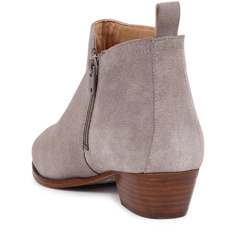 Florie Heeled Leather Ankle Boots - FLORIE / 324 290 - Grey