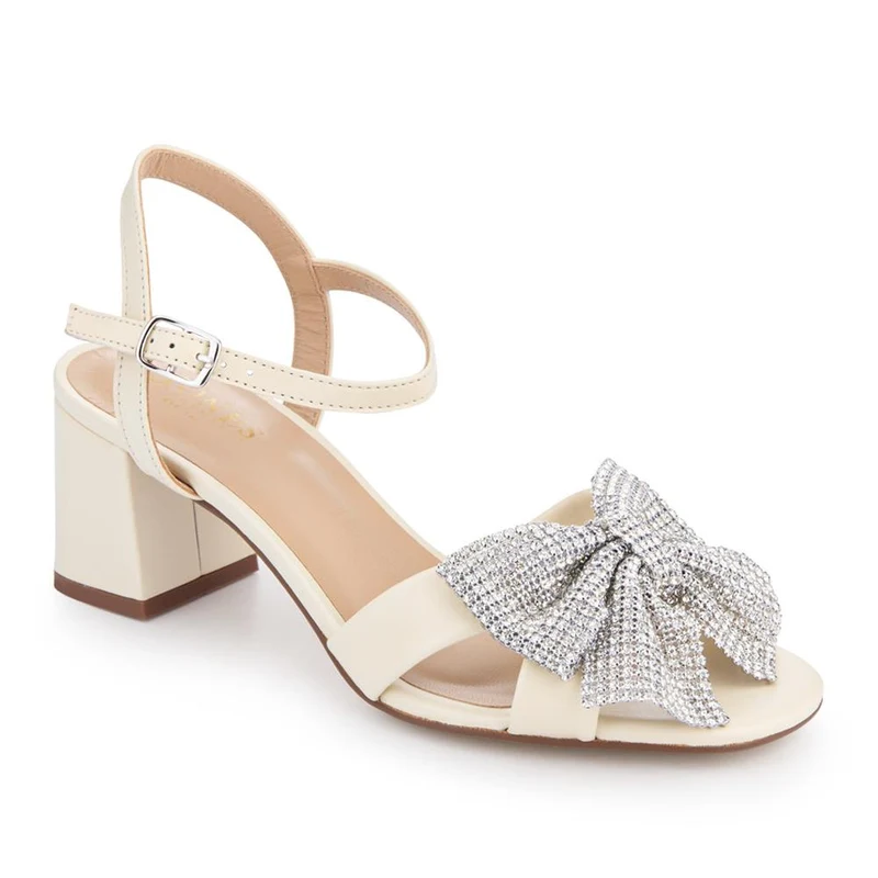 Juliana Smart Buckled Leather Sandals - JULIANA / 328 216 - Cream