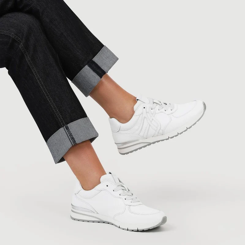 Pauline Gabor Casual Lace-Up Trainers - GAB41518 / 327 032 - White